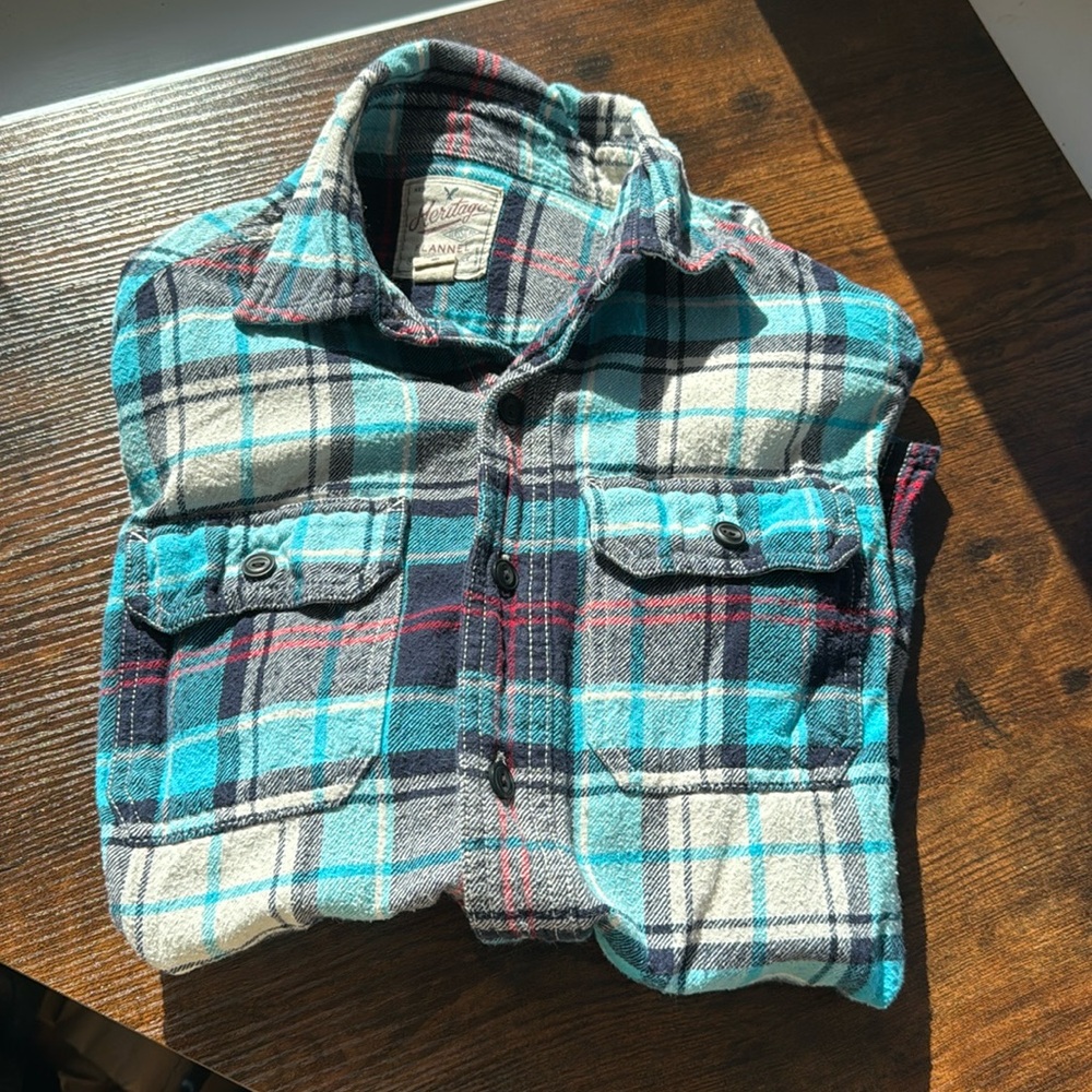 American Eagle men XXS button down!